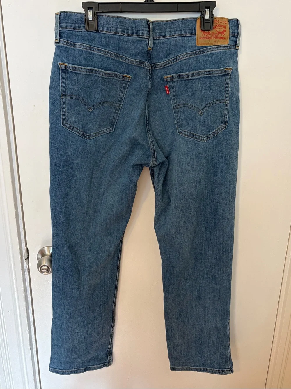 Levi's Men's 541 Jeans 34 x 30 All Seasons Tech Athletic Fit Medium Wash